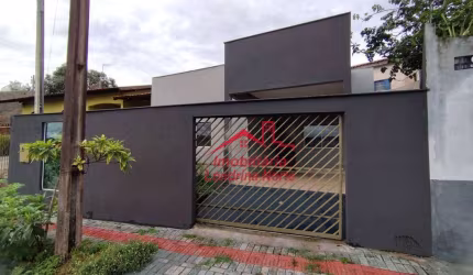 Casa com 2 dormitórios à venda, 75 m² por R$ 220.000 - Messiânico/Bandeirantes - Londrina/PR
