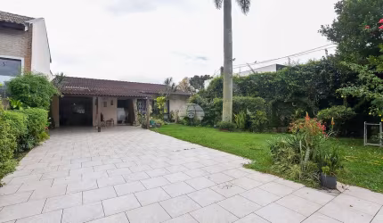 Casa com 4 quartos à venda na Avenida Nossa Senhora da Luz, 1417, Hugo Lange, Curitiba, 294 m2 por R$ 1.299.000
