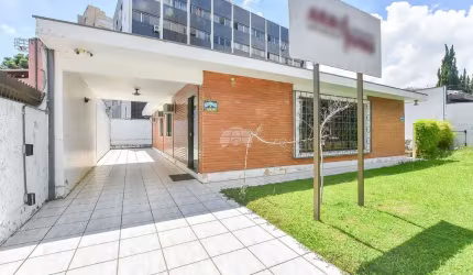 Casa com 3 quartos à venda na Rua Papa João XXIII, 81, Centro Cívico, Curitiba, 170 m2 por R$ 1.500.000