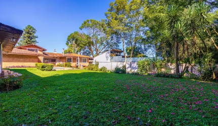 Terreno à venda na Rua Santa Rita Durão, 350, São Lourenço, Curitiba, 451 m2 por R$ 4.000.000