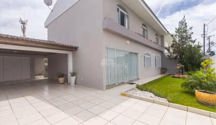 Casa com 4 quartos à venda na Rua Santa Fé, 476, Centro, Pinhais, 202 m2 por R$ 964.000