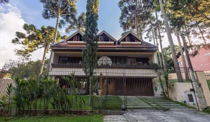 Casa com 4 quartos à venda na Rua do Cedro, 33, Barreirinha, Curitiba, 550 m2 por R$ 2.300.000