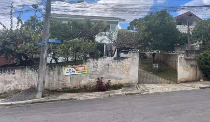 Casa com 7 quartos à venda na Rua Antônio Marchiorato, 152, Cachoeira, Curitiba, 260 m2 por R$ 550.000