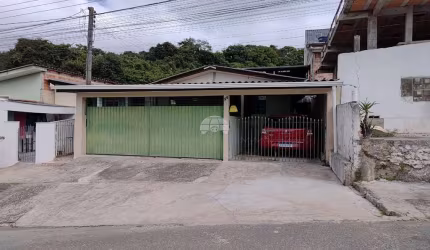 Casa com 6 quartos à venda na Rua João Batista, 55, Jardim Monterrey, Almirante Tamandaré, 177 m2 por R$ 500.000