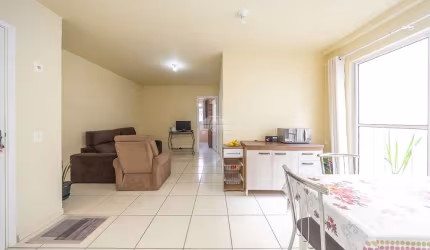 Apartamento com 2 quartos à venda na Travessa Green Village, 40, Capela Velha, Araucária, 52 m2 por R$ 200.000