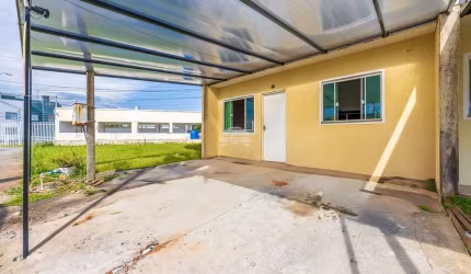 Casa com 2 quartos à venda na Rua Arapongas, 1528, Capela Velha, Araucária, 57 m2 por R$ 290.000