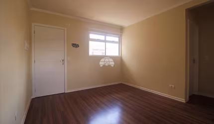 Apartamento com 2 quartos à venda na Rua Professor João Chorosnicki, 185, Boqueirão, Araucária, 42 m2 por R$ 230.000