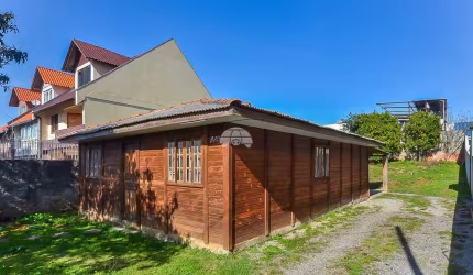 Terreno à venda na Rua Maria Trevisan Tortato, 330, Novo Mundo, Curitiba, 451 m2 por R$ 695.000