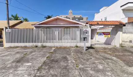 Casa com 4 quartos à venda na Rua Nossa Senhora Do Rocio, 333, Centro, Guaratuba, 143 m2 por R$ 540.000