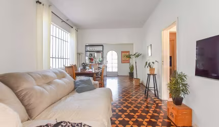 Casa com 5 quartos à venda na Rua Doutor Roberto Barrozo, 850, Vista Alegre, Curitiba, 275 m2 por R$ 1.100.000