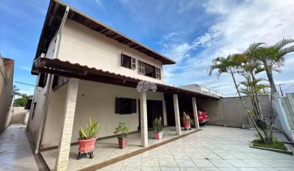 Casa com 3 quartos à venda na Rua Professor Rui Leal, 190, Balneário Gaivotas, Matinhos, 195 m2 por R$ 1.249.900