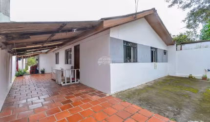 Casa com 3 quartos à venda na Rua das Oliveiras, 17, Barreirinha, Curitiba, 50 m2 por R$ 330.000