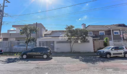 Casa com 4 quartos à venda na Rua José Küster, 51, Jardim das Américas, Curitiba, 192 m2 por R$ 1.350.000