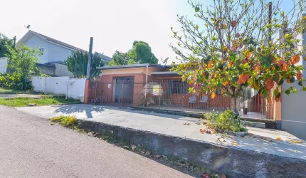 Casa com 3 quartos à venda na Rua Jorge Felipe Daher Filho, 201, Fazendinha, Curitiba, 199 m2 por R$ 598.000