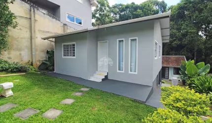 Casa com 2 quartos à venda na Rua Clemens Albert Grimm, 465, Santa Cândida, Curitiba, 120 m2 por R$ 499.000
