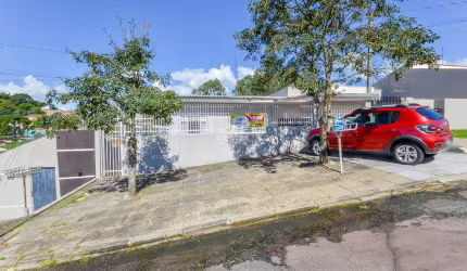 Casa com 5 quartos à venda na Rua Céu Azul, 52, Santa Cândida, Curitiba, 165 m2 por R$ 780.000