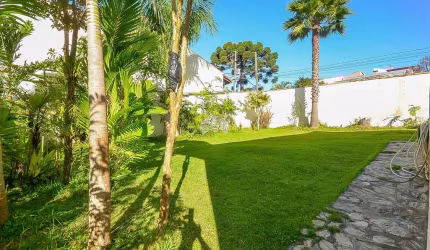 Casa com 4 quartos à venda na Rua Flávio de Azevedo Macedo, 272, São Lourenço, Curitiba, 255 m2 por R$ 1.190.000