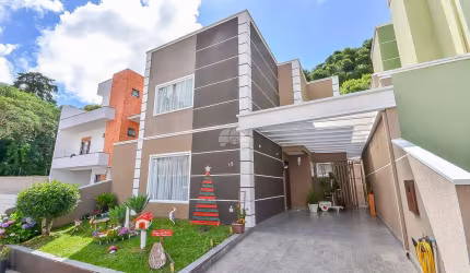 Casa em condomínio fechado com 3 quartos à venda na Rua Theodoro Makiolka, 1720, Santa Cândida, Curitiba, 168 m2 por R$ 749.000