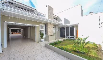 Casa com 4 quartos à venda na Rua Professor Ary Nogueira dos Santos, 544, Boqueirão, Curitiba, 270 m2 por R$ 1.499.000