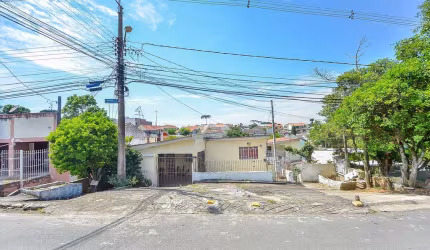 Terreno à venda na Rua Mariópolis, 181, Boqueirão, Curitiba, 572 m2 por R$ 500.000