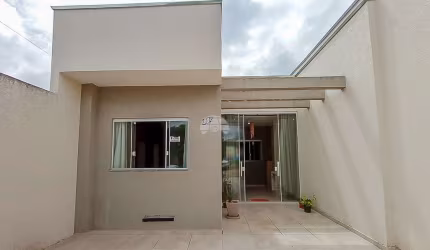 Casa com 3 quartos à venda na Rua Padre Francisco Birmann, 306, Cará-cará, Ponta Grossa, 55 m2 por R$ 380.000
