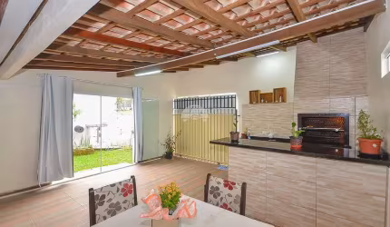 Casa com 3 quartos à venda na Rua José Gusso, 162, Fazendinha, Curitiba, 65 m2 por R$ 549.900