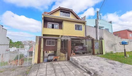 Casa em condomínio fechado com 4 quartos à venda na Rua José Alcides de Lima, 1930, Capão Raso, Curitiba, 305 m2 por R$ 915.000