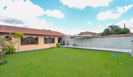 Casa com 3 quartos à venda na Rua Doutora Cenira Ribeiro, 94, Xaxim, Curitiba, 160 m2 por R$ 890.000