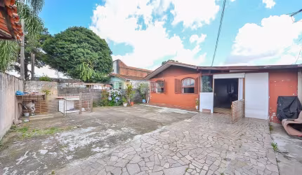 Casa com 3 quartos à venda na Rua João Nicoletti Daros, 219, Xaxim, Curitiba, 605 m2 por R$ 650.000