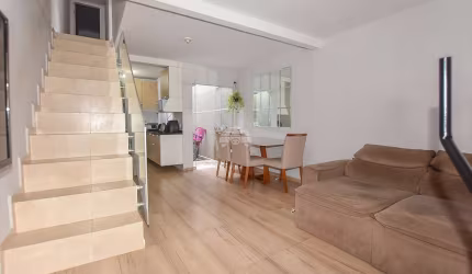 Casa em condomínio fechado com 3 quartos à venda na Rua José Pedro Cardoso, 84, Campo de Santana, Curitiba, 91 m2 por R$ 320.000