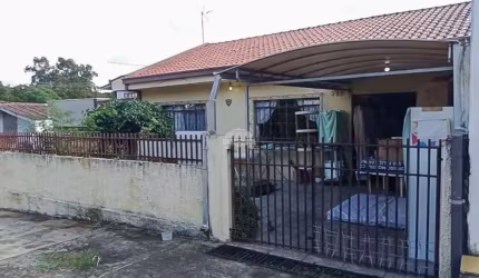 Casa com 3 quartos à venda na Rua Nicolau Florenzano, 390, Uvaranas, Ponta Grossa, 110 m2 por R$ 400.000