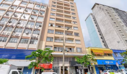 Apartamento com 3 quartos à venda na Rua Desembargador Westphalen, 223, Centro, Curitiba, 53 m2 por R$ 315.000