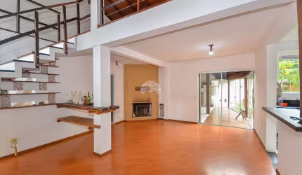 Casa com 3 quartos à venda na Rua Engenheiro Lourival Maciel, 105, Mossunguê, Curitiba, 229 m2 por R$ 1.490.000