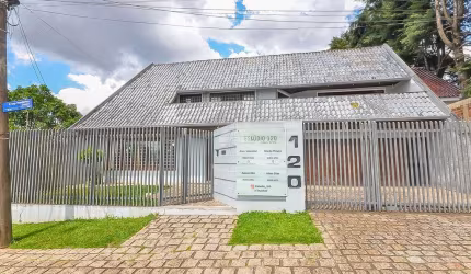 Casa com 2 quartos à venda na Rua Deputado Wanderley Júnior, 120, Ahú, Curitiba, 358 m2 por R$ 1.400.000