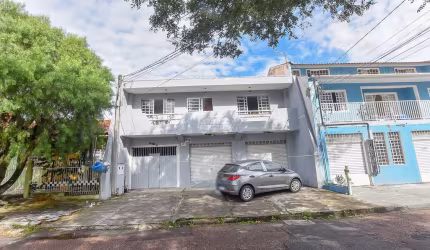 Casa com 2 quartos à venda na Rua Bernardo Jacintho da Veiga, 715, Novo Mundo, Curitiba, 250 m2 por R$ 950.000