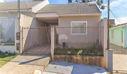 Casa com 2 quartos à venda na Rua Raposo Tavares, 877, Uvaranas, Ponta Grossa, 59 m2 por R$ 165.000