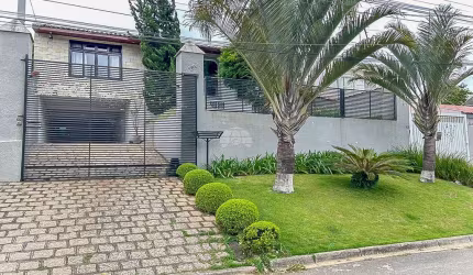 Casa com 3 quartos à venda na Rua Calistrat Coluciuc, 95, Santa Cândida, Curitiba, 250 m2 por R$ 940.000