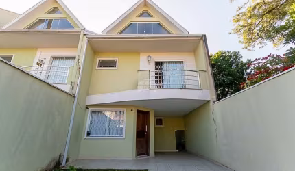 Casa com 3 quartos à venda na Rua Calixto de Jesus, 489, Tingui, Curitiba, 142 m2 por R$ 650.000