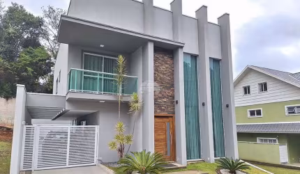 Casa em condomínio fechado com 3 quartos à venda na Rua Neriman Nezetli, 30, Campo Pequeno, Colombo, 250 m2 por R$ 1.250.000