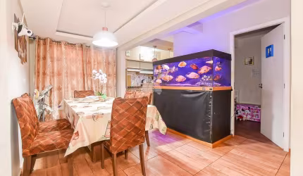 Casa com 3 quartos à venda na Rua Dante Melara, 811, Cajuru, Curitiba, 292 m2 por R$ 550.000