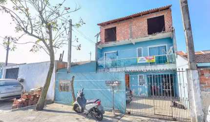 Casa com 3 quartos à venda na Rua Generoso do Nascimento Teixeira Filho, 303, Cajuru, Curitiba, 220 m2 por R$ 700.000