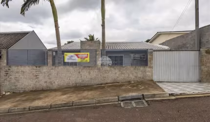 Casa com 3 quartos à venda na Rua El Salvador, 353, Nações, Fazenda Rio Grande, 360 m2 por R$ 698.000