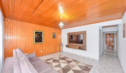 Casa com 4 quartos à venda na Rua Garuva, 407, Cidade Industrial, Curitiba, 130 m2 por R$ 675.000