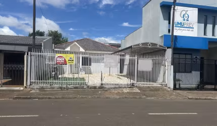 Casa com 4 quartos à venda na Rua Tiradentes, 397, Trianon, Guarapuava, 120 m2 por R$ 600.000