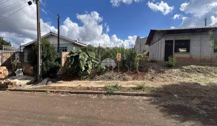 Terreno à venda na Rua Francisco Deucy Portela de Almeida, 1627, Industrial, Guarapuava por R$ 190.000