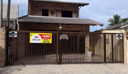 Casa com 4 quartos à venda na Rua José Bonifácio, 487, Centro, Guaratuba, 247 m2 por R$ 1.150.000