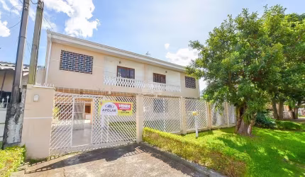 Casa com 4 quartos à venda na Rua Monte Nebo, 134, Pinheirinho, Curitiba, 268 m2 por R$ 759.000
