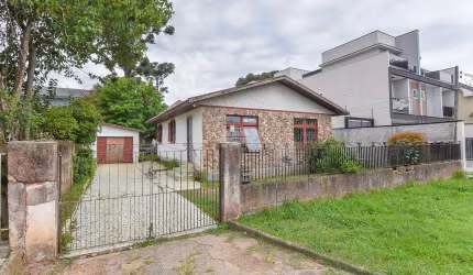 Terreno à venda na Rua Tenente Tito Teixeira de Castro, 2123, Boqueirão, Curitiba, 783 m2 por R$ 970.000