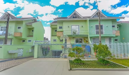 Casa com 3 quartos à venda na Rua Clara Tedesco, 3024, Boqueirão, Curitiba, 224 m2 por R$ 795.000