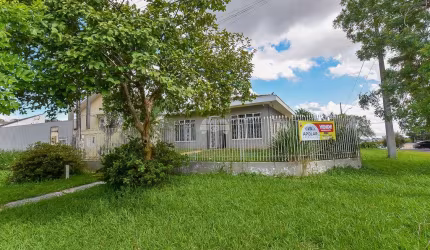 Casa com 4 quartos à venda na Avenida da República, 6809, Guaíra, Curitiba, 170 m2 por R$ 695.000